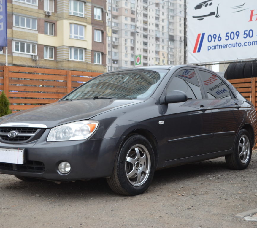 Kia Cerato 2006