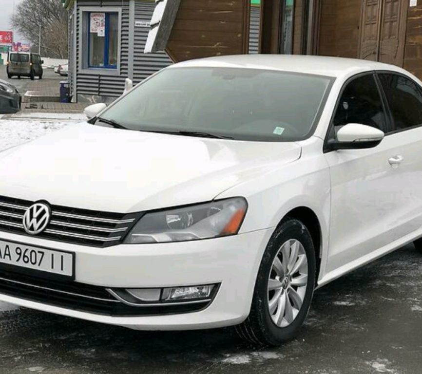 Volkswagen Passat B7 2012