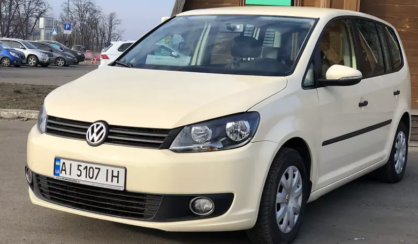 Volkswagen Touran 2015