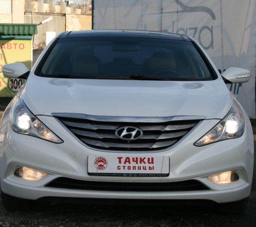 Hyundai Sonata 2011