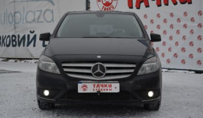 Mercedes-Benz B 200 2013