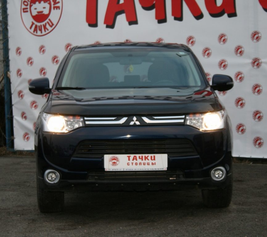 Mitsubishi Outlander 2013