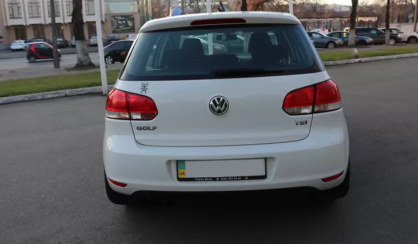 Volkswagen Golf VI 2011