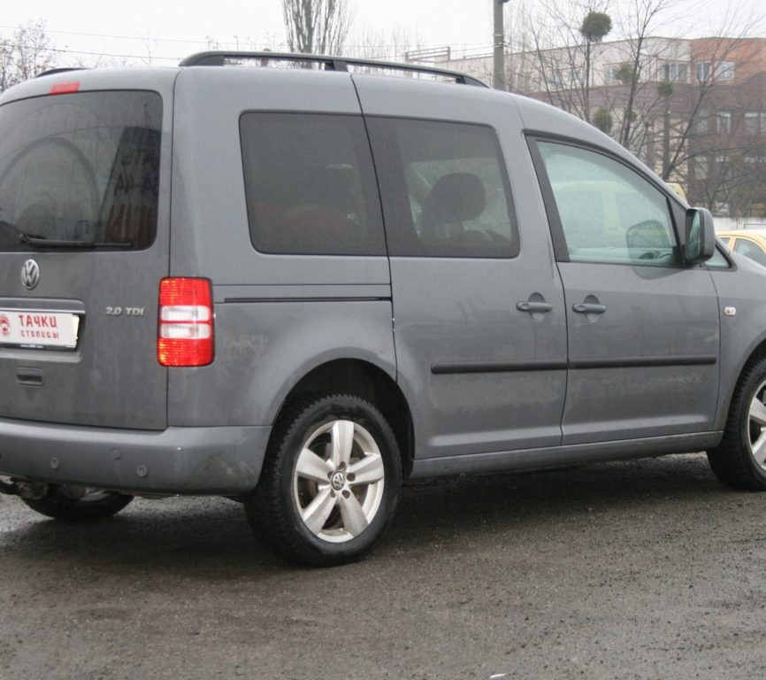 Volkswagen Caddy пасс. 2011