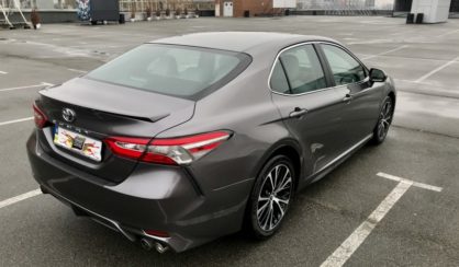 Toyota Camry 2017