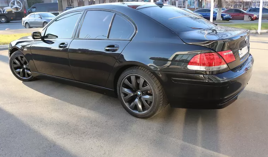 BMW 730 2006