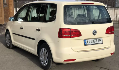 Volkswagen Touran 2015