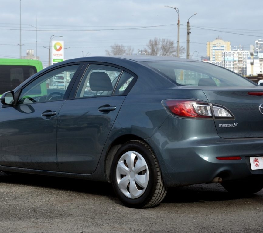 Mazda 3 2012