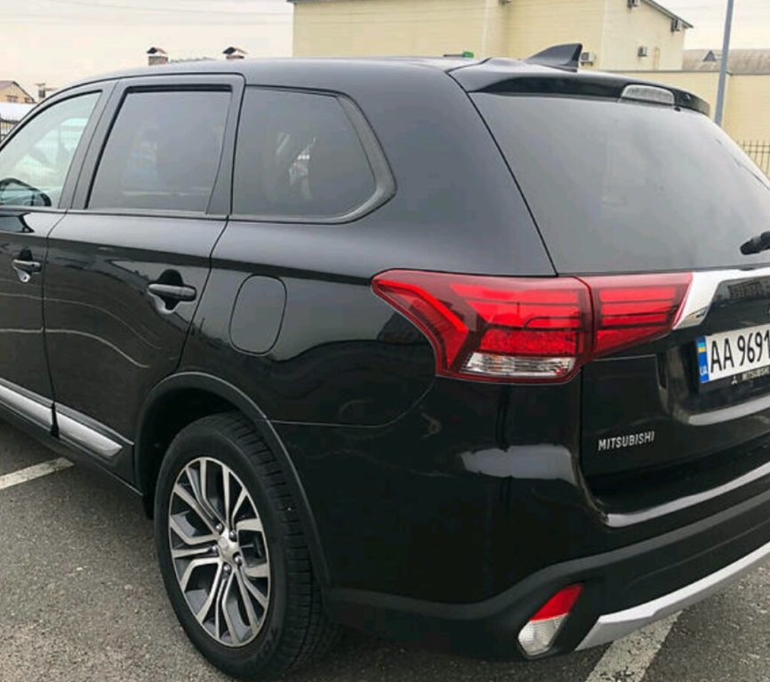 Mitsubishi Outlander 2017