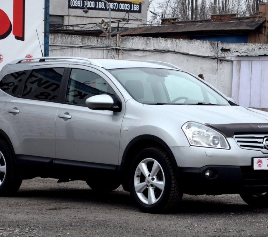 Nissan Qashqai+2 2009