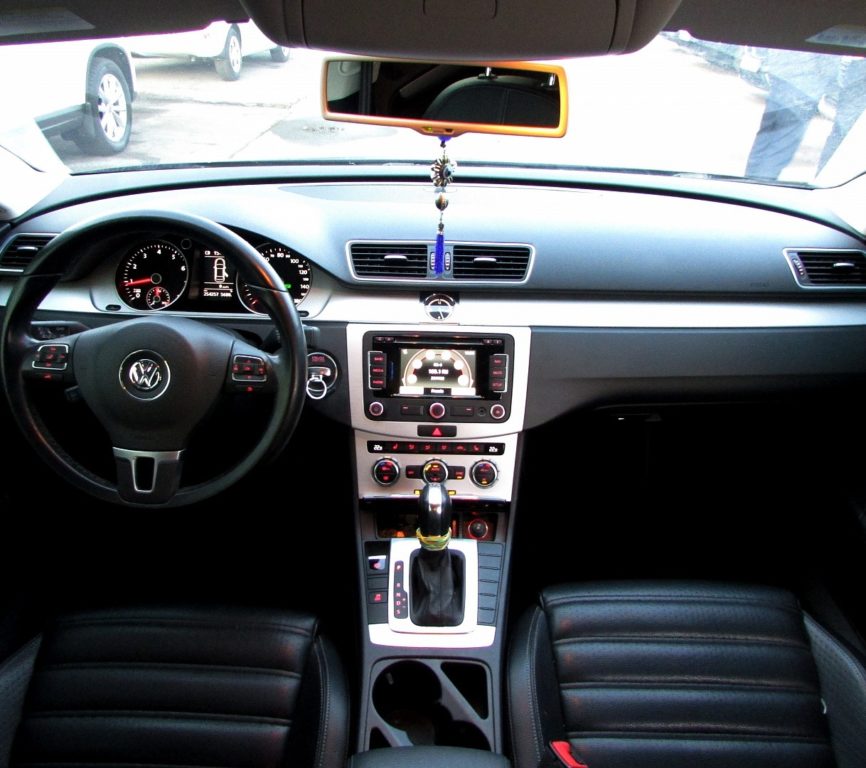 Volkswagen Passat CC 2012