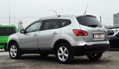 Nissan Qashqai+2 2009