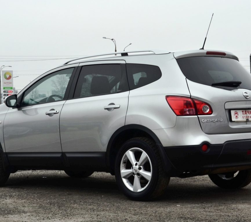 Nissan Qashqai+2 2009