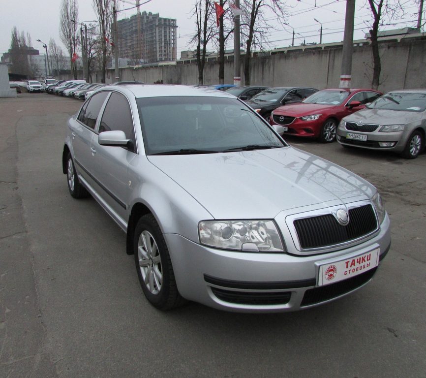 Skoda Superb 2006