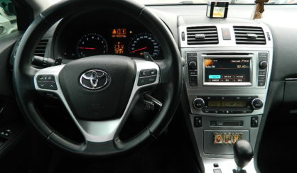 Toyota Avensis 2012