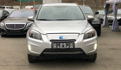 Toyota Rav 4 EV 2013