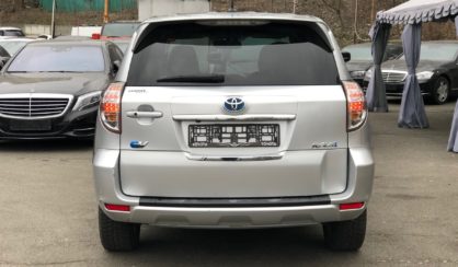 Toyota Rav 4 EV 2013