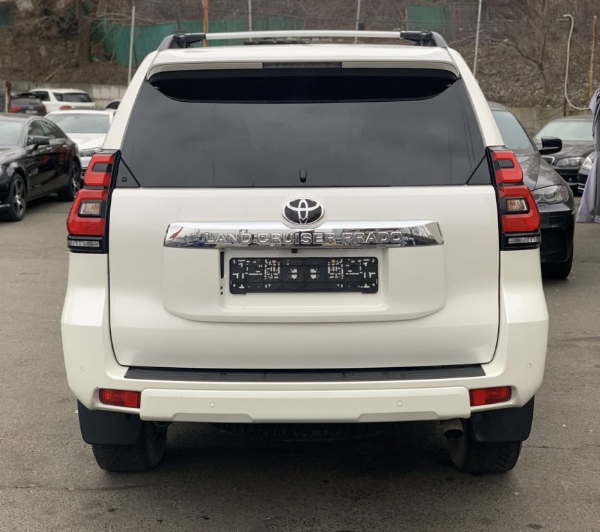 Toyota Land Cruiser Prado 2019