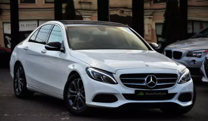 Mercedes-Benz C 300 2015