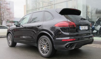 Porsche Cayenne 2016