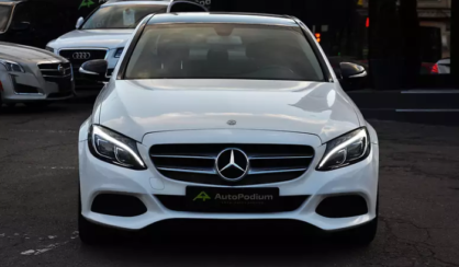 Mercedes-Benz C 300 2015