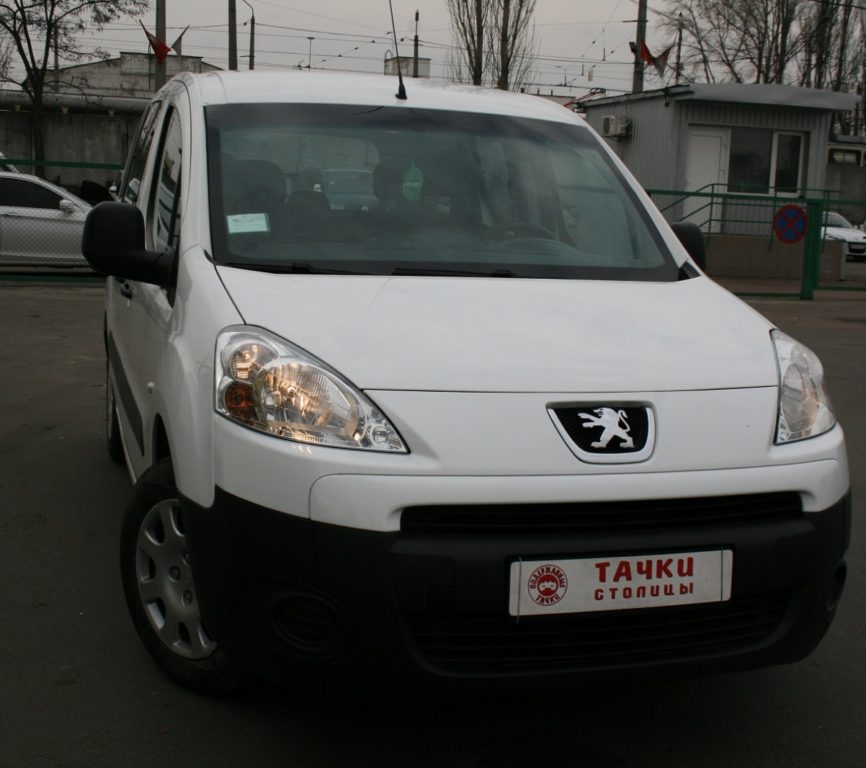 Peugeot Partner пасс. 2010