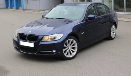 BMW 328 2011