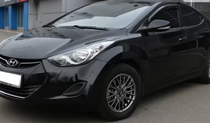 Hyundai Elantra 2013