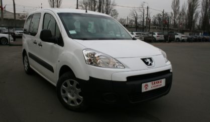Peugeot Partner пасс. 2010