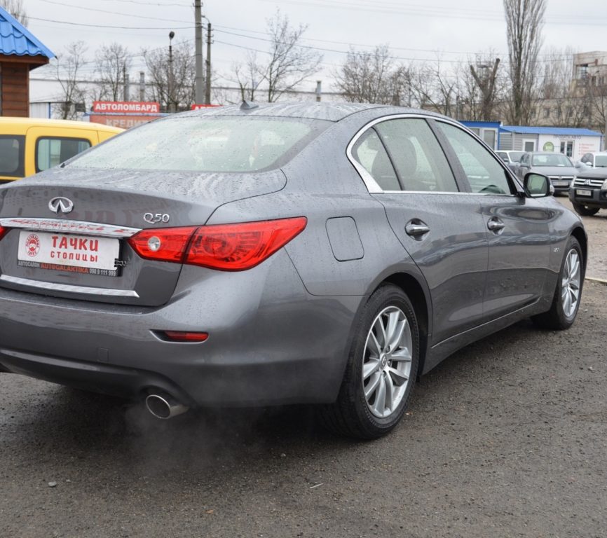 Infiniti Q50 2015