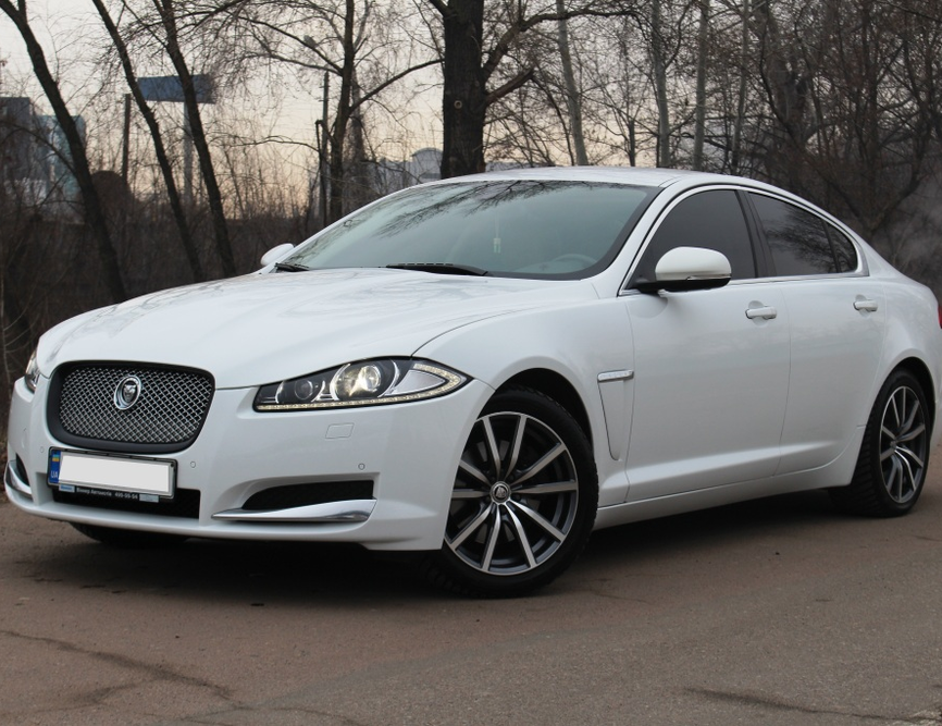 Jaguar XF 2013