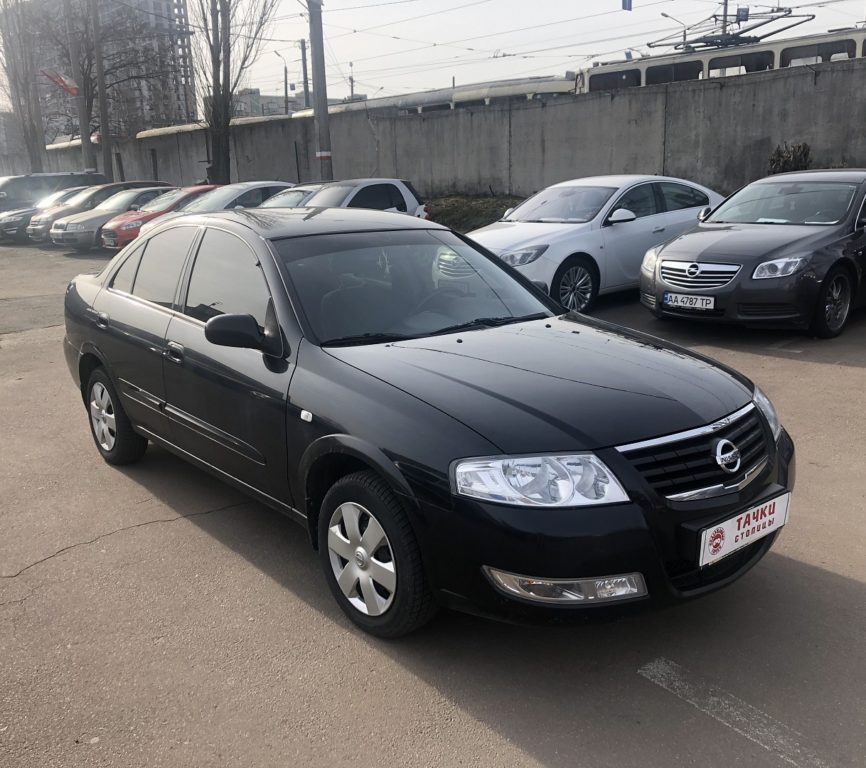 Nissan Almera 2008