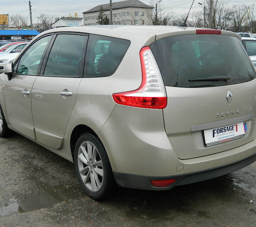 Renault Grand Scenic 2010