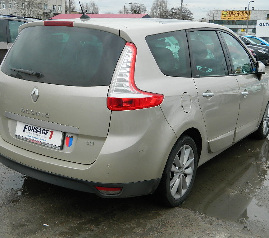 Renault Grand Scenic 2010