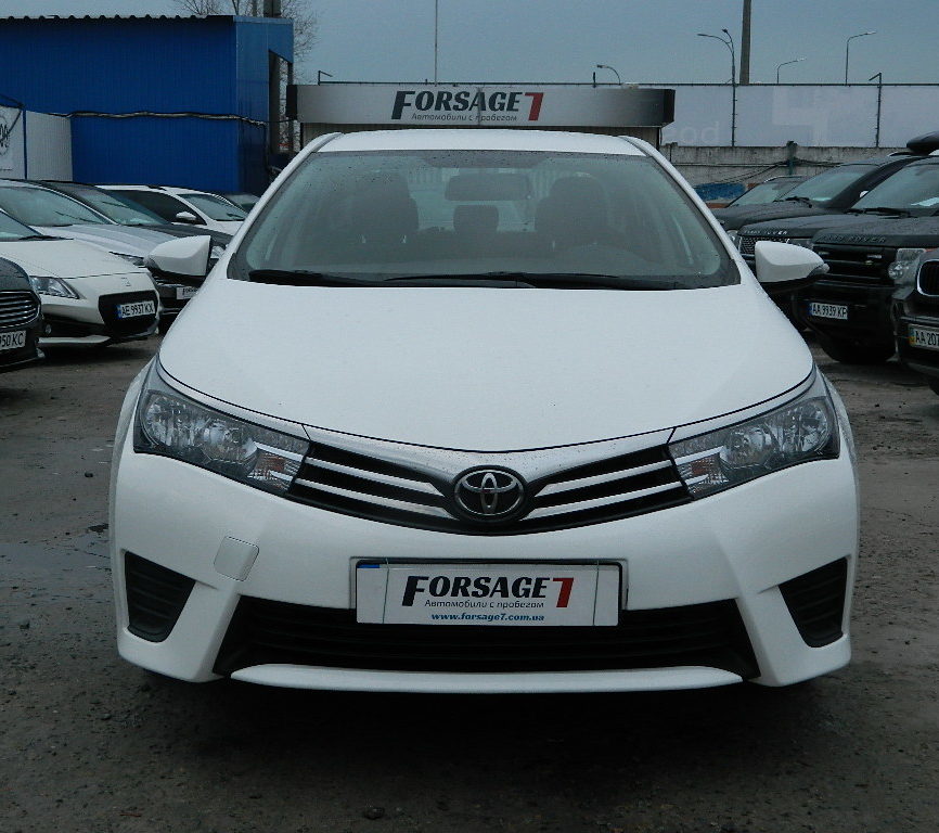 Toyota Corolla 2015