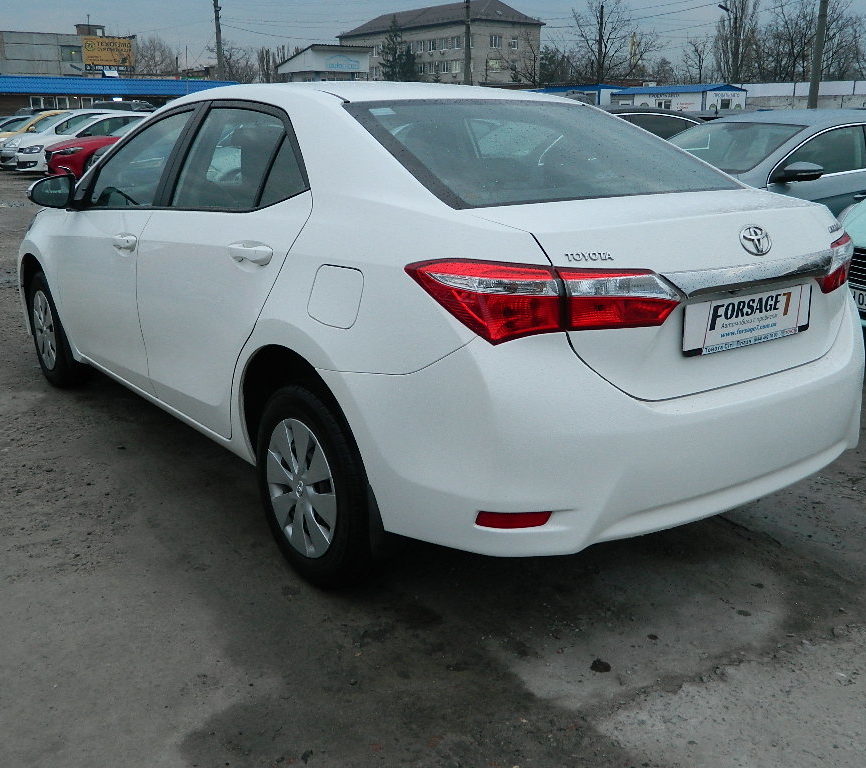 Toyota Corolla 2015