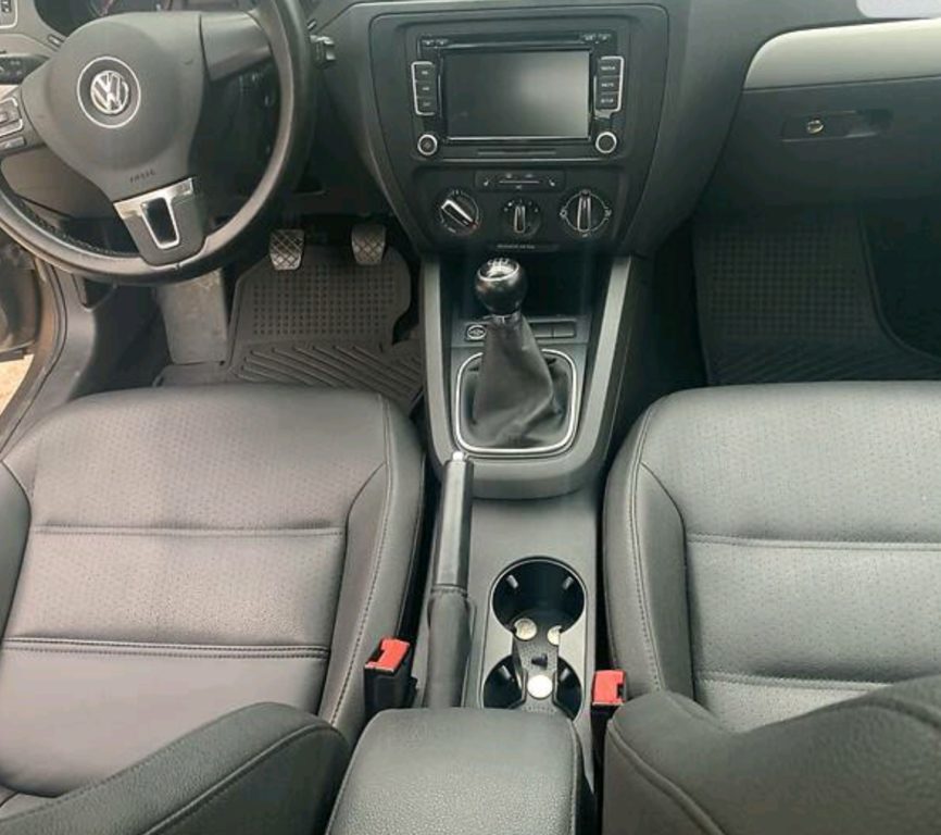 Volkswagen Jetta 2011