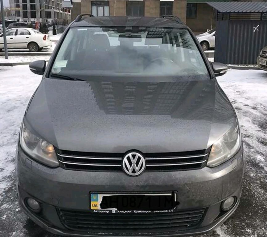 Volkswagen Touran 2012