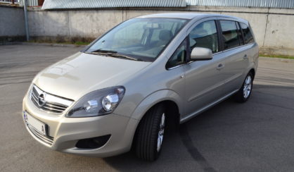 Opel Zafira 2011