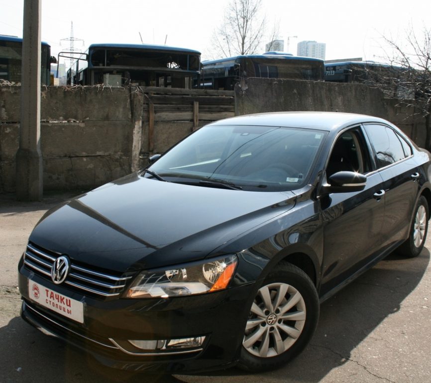 Volkswagen Passat B7 2012