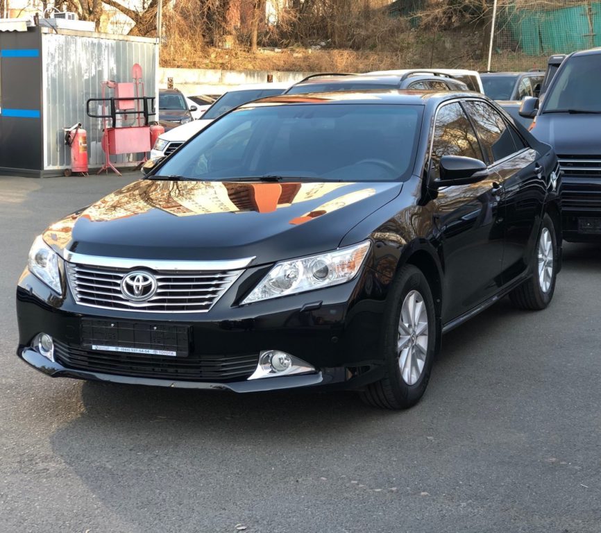 Toyota Camry 2014