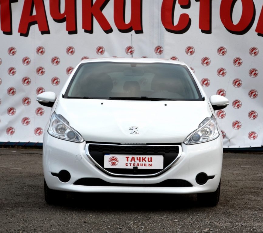 Peugeot 208 2013