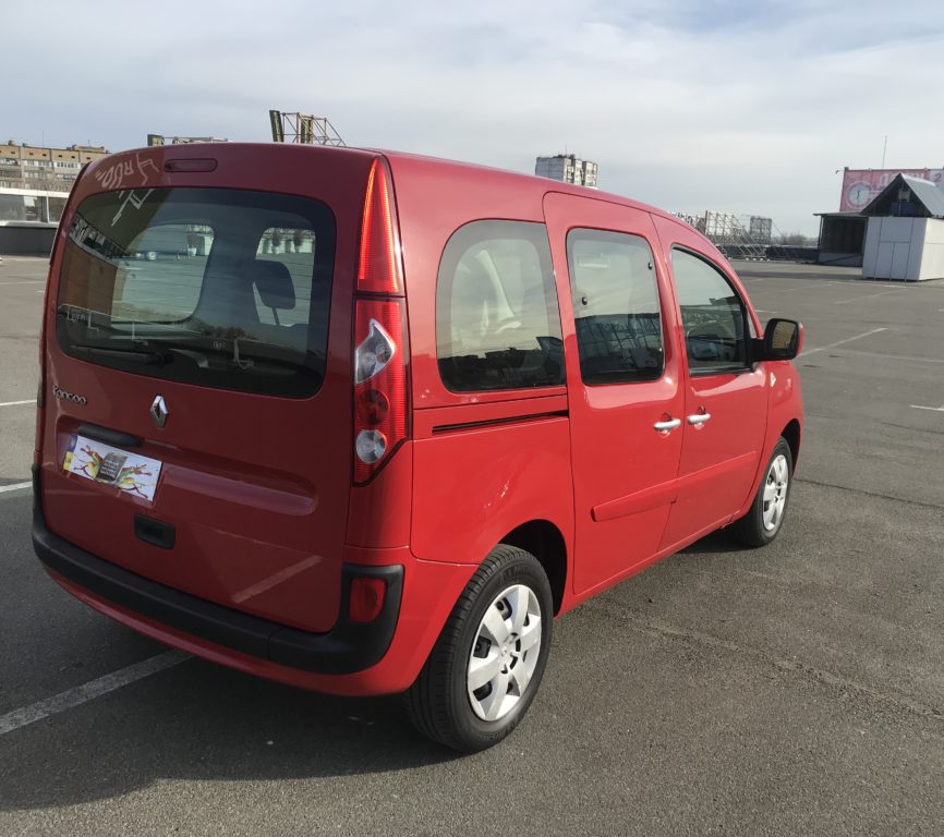 Renault Kangoo пасс. 2012