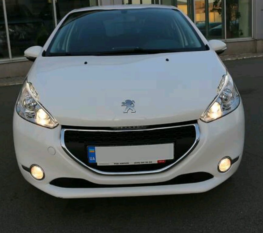 Peugeot 208 2014