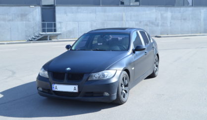 BMW 330 2006