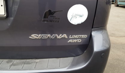 Toyota Sienna 2006