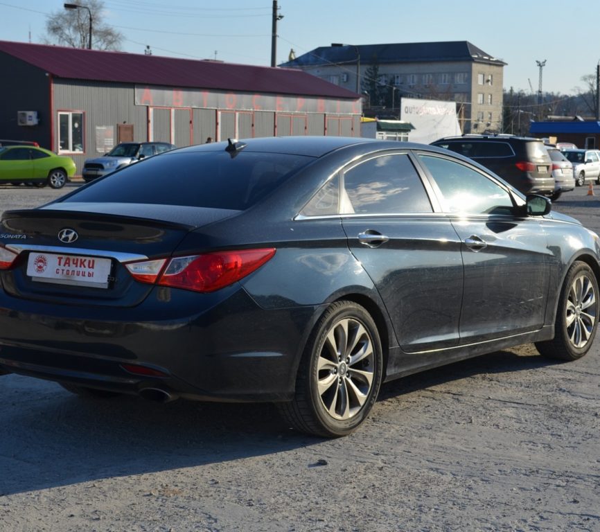 Hyundai Sonata 2012