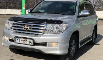 Toyota Land Cruiser 200 2009