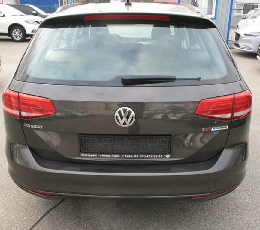 Volkswagen Passat B8 2015