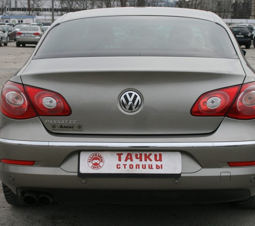 Volkswagen Passat CC 2010